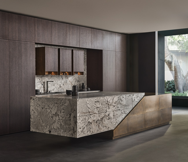 PC_BLog_eggersmann_SKYWALK Salone 12534bc_650x560